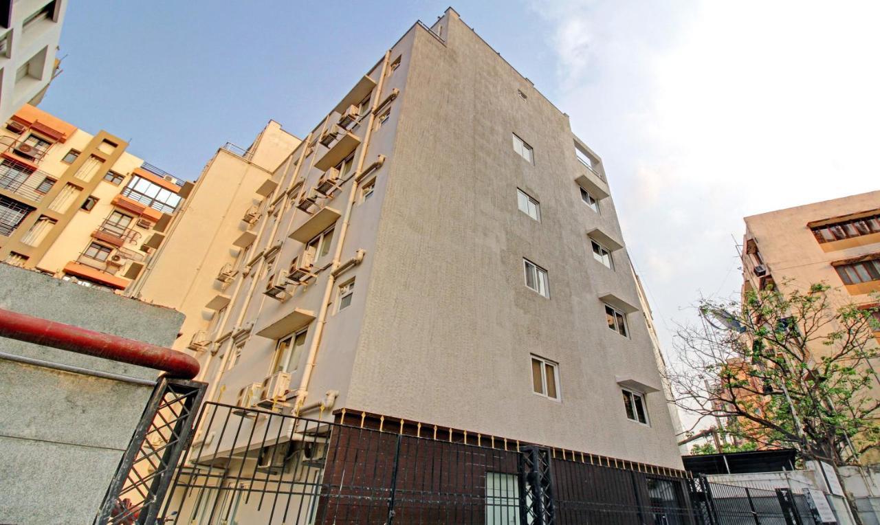 Treebo Asl Prime, Near Ballygunge Railway Station Kolkata Exterior photo